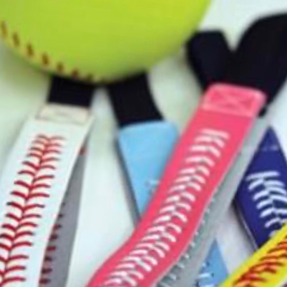 8itten's Closet Accessories - 🖤4x$16 3 Headbands multi-color/ multi-designs